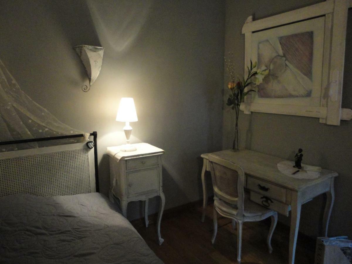 La Maison D'Hocquincourt Bléneau Esterno foto