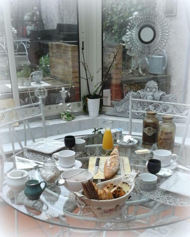 La Maison D'Hocquincourt Bléneau Esterno foto